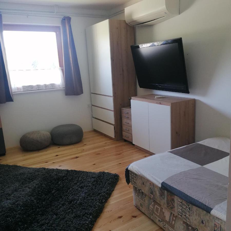 Apartmaji Borstner Vransko Eksteriør bilde